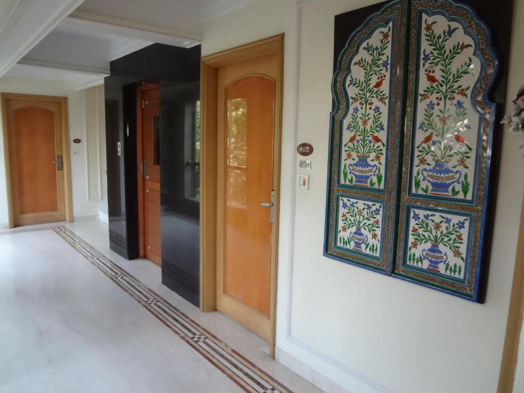 Regency Hotel Malabar Hill Mumbai Exterior photo